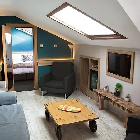 Hotel The Rise Aron Business Merter