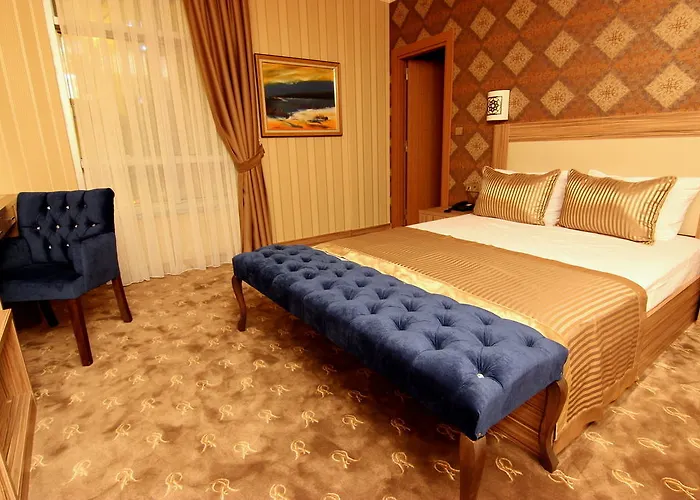 The Rise Aron Business Merter