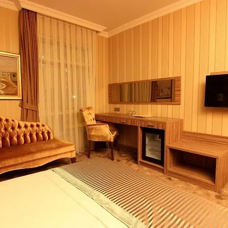 The Rise Aron Business Merter Estambul