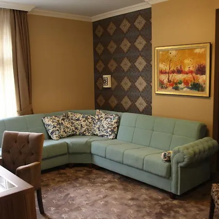 The Rise Aron Business Merter Hotel Estambul