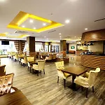 The Rise Aron Business Merter Hotel 3*